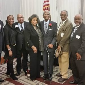 Meet your Posher, Elijah